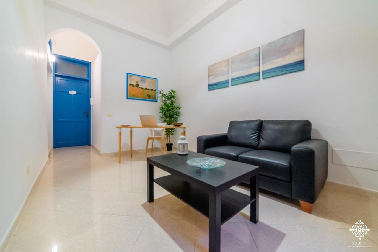 Le 4 Perle Apartments อาโวลา ภายนอก รูปภาพ