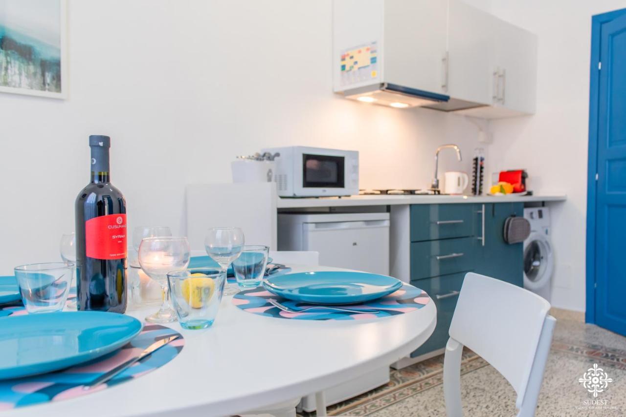 Le 4 Perle Apartments อาโวลา ภายนอก รูปภาพ